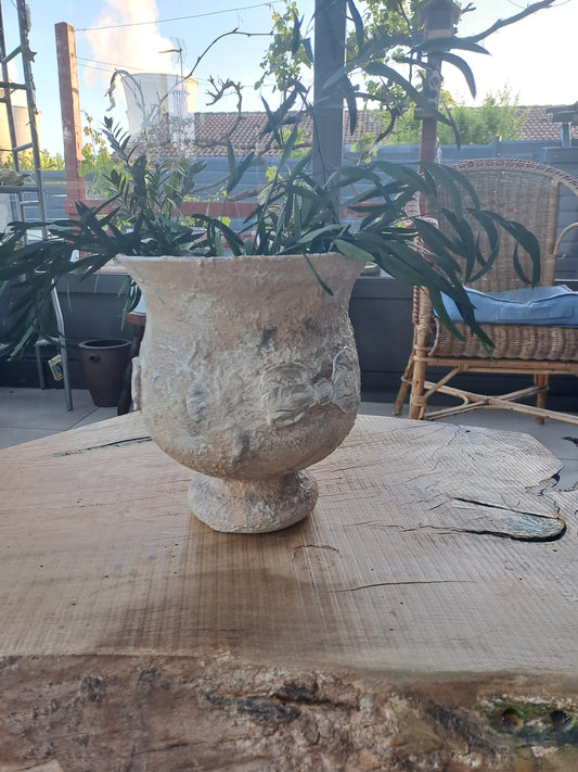 Vase Style Antique Relooké – Décoration Artisanale Unique