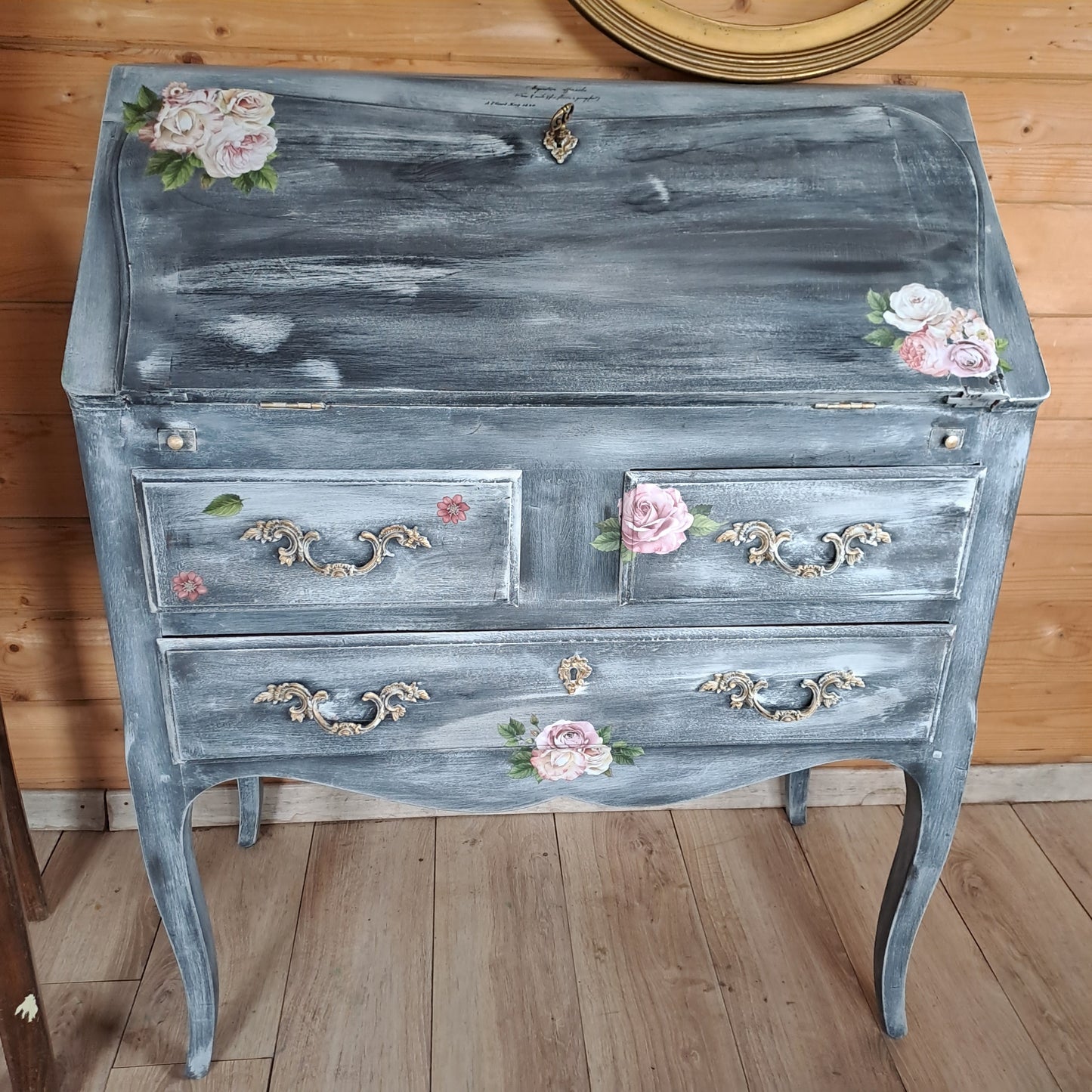 Secrétaire style Louis XV relooké - Pièce unique