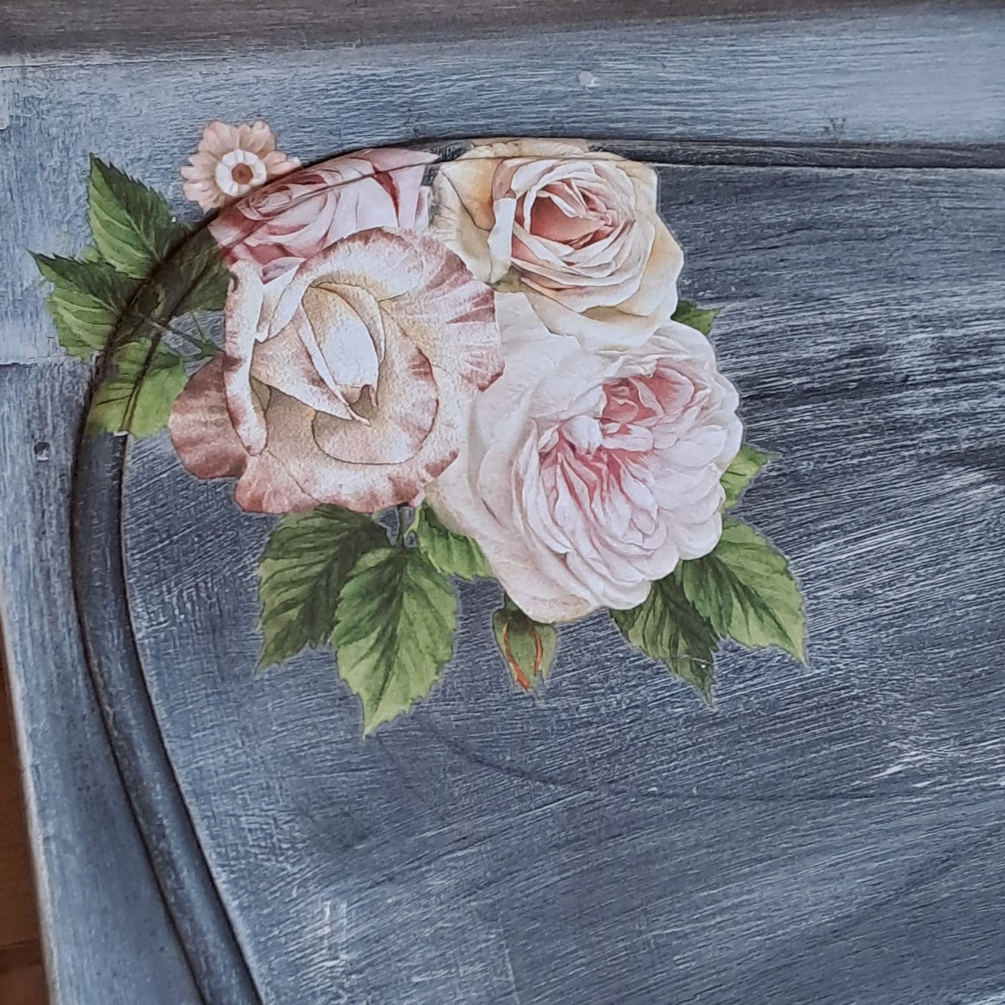 Secrétaire style Louis XV relooké - Pièce unique