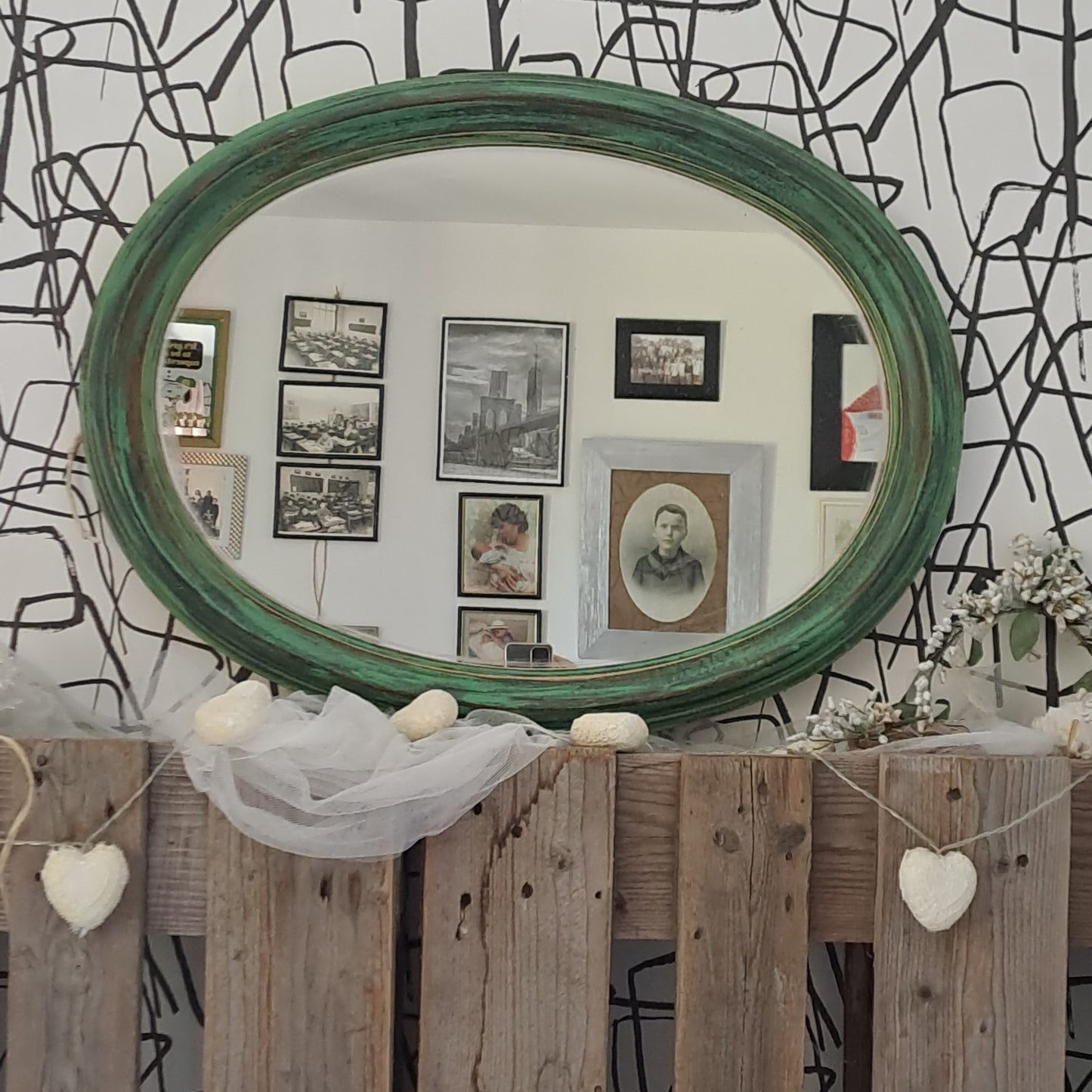 Miroir ovale décoré à la peinture à la craie - Vert